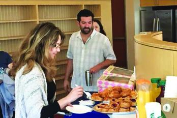 Alumni Association Hosts Bar Support Breakfast