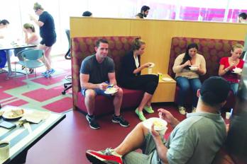 Alumni Association Hosts Bar Support Breakfast