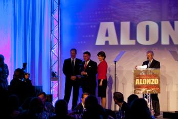 “Alonzo” Award Presented to TJSL